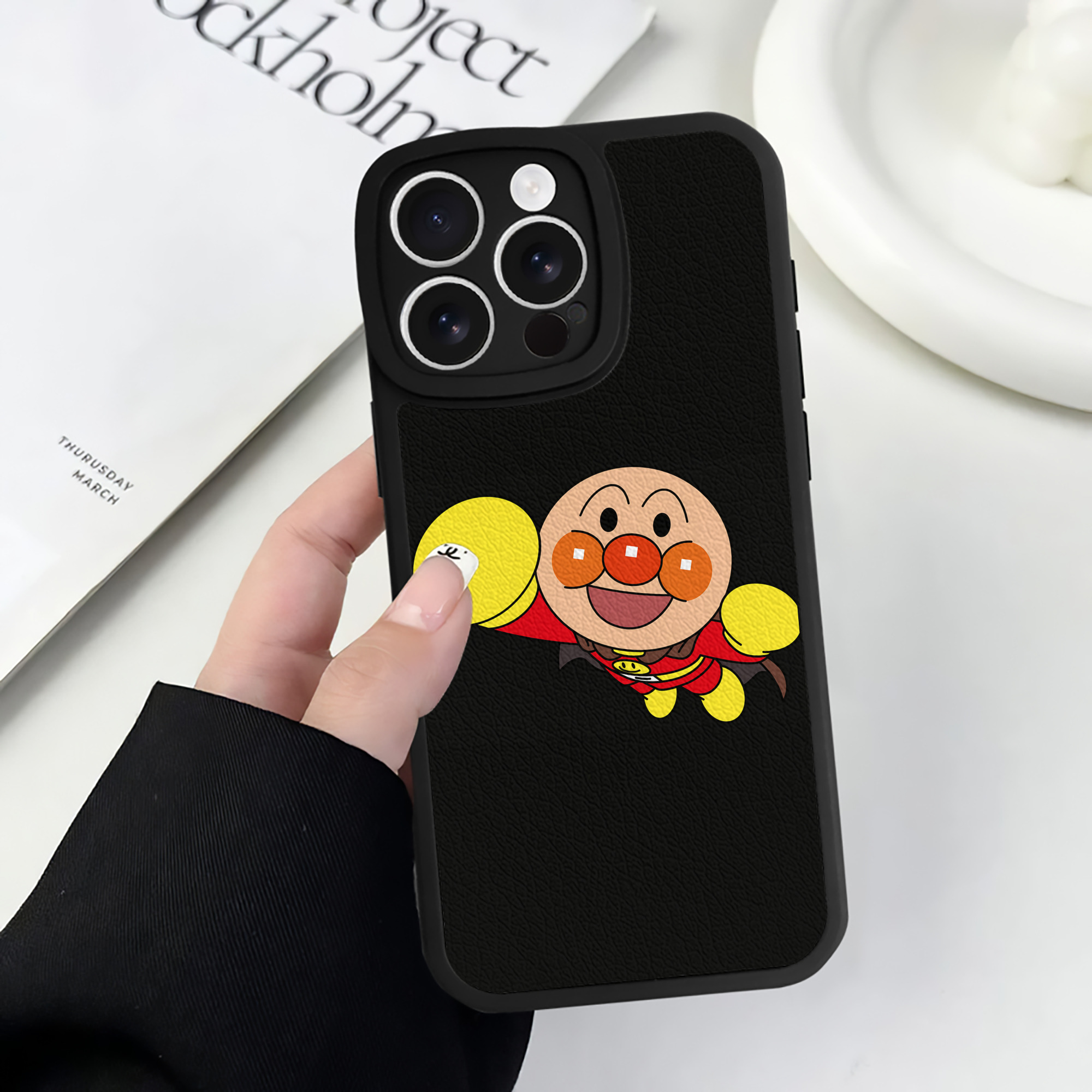 （画像用） アンパンマン Anpanman 【iPhone 16シリーズ対応】シリコンスマホケース（レザー調） 材質：シリコン